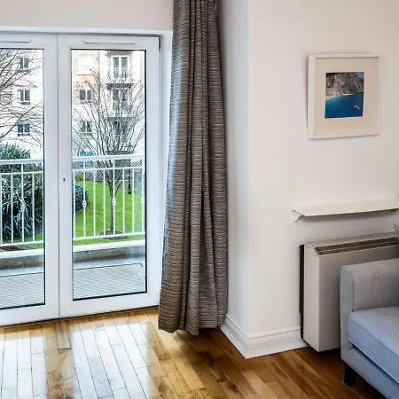 The Berkley-1 Apartment